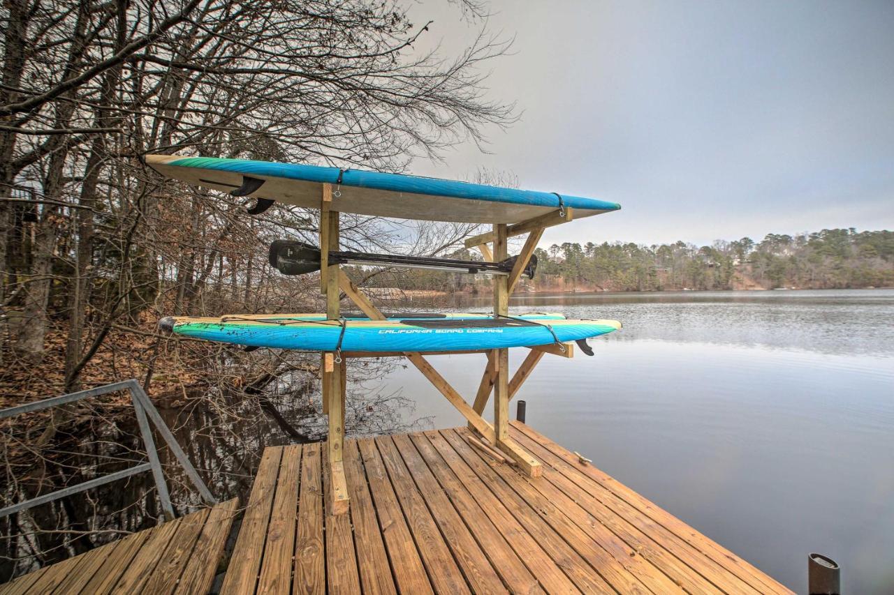 Renovated Lakefront Escape With Private Dock And Deck! Bella Vista Kültér fotó
